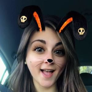 Meet your Posher, Alexandra